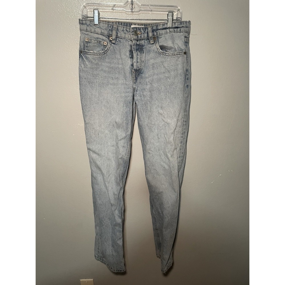 Zara Straight Legged Women's Ligh Wash Jeans Size 6 Blue